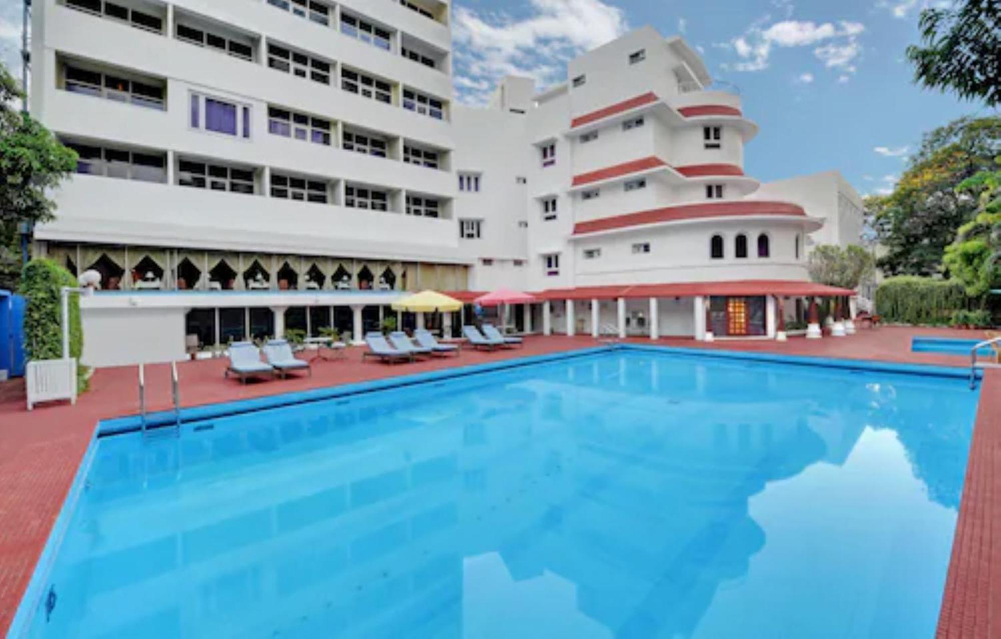 Ambassador Pallava Chennai Exterior photo