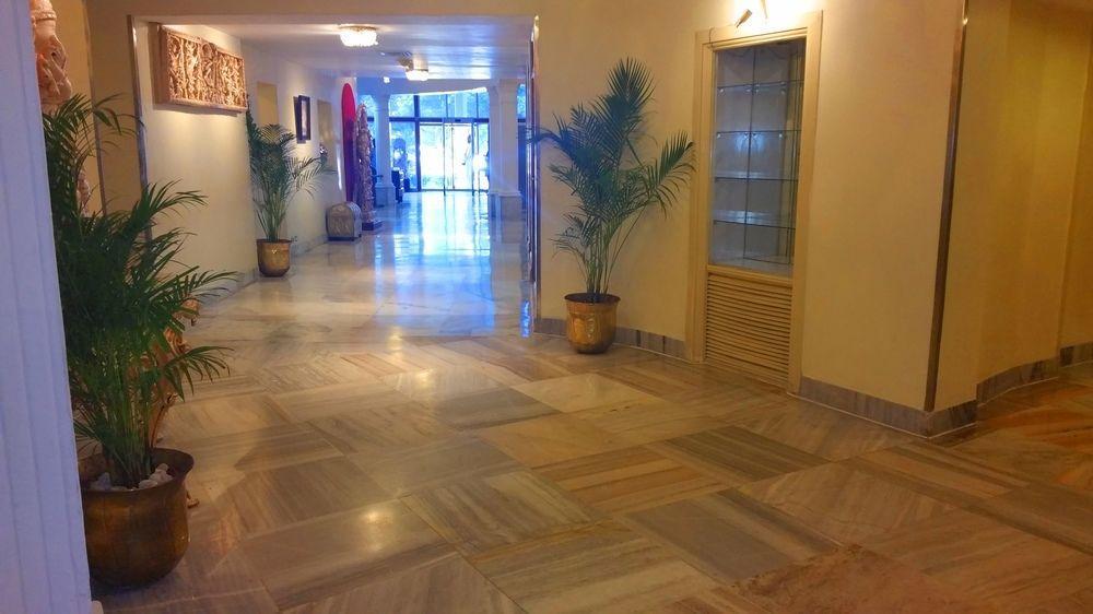 Ambassador Pallava Chennai Exterior photo